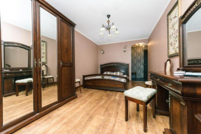 Отель Apartment on Cheliabinska 19  Киев